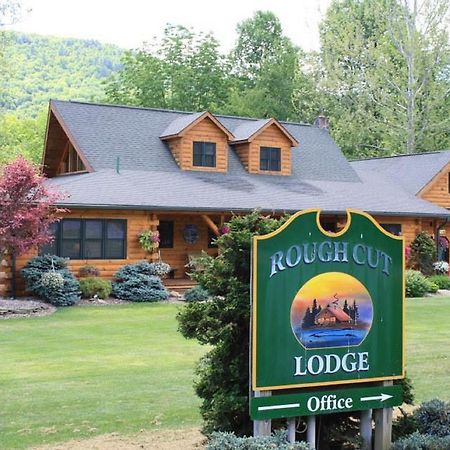 Rough Cut Lodge Gaines エクステリア 写真